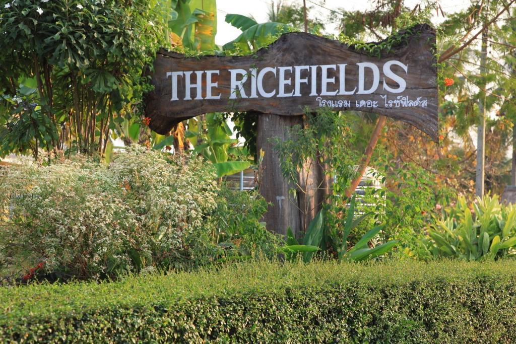 The Ricefields Hotel ウドーンターニー エクステリア 写真